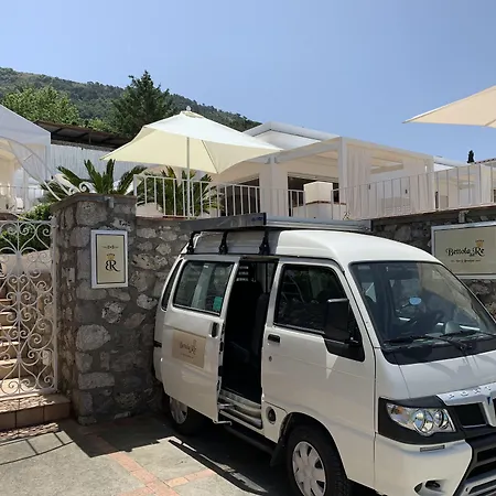 Oda ve Kahvaltı Bettola Del Re Boutique 4*