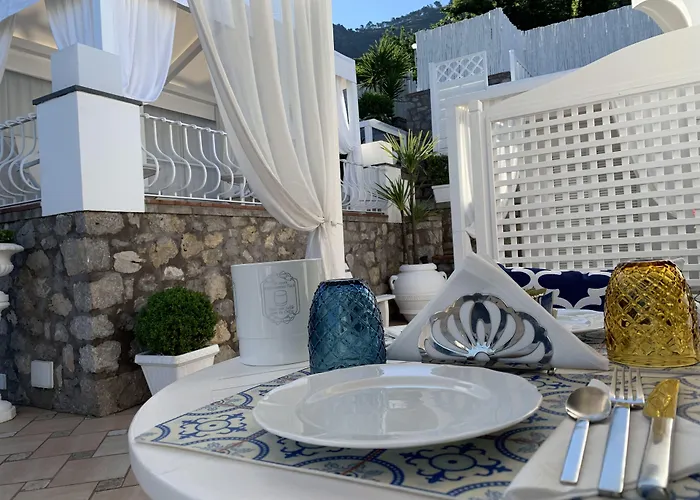 Boutique Bettola Del Re Bed & Breakfast 4*