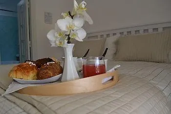 Oda ve Kahvaltı Bettola Del Re Boutique 2*