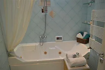 Bettola Del Re Boutique Oda ve Kahvaltı 2*