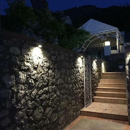 Bettola Del Re Boutique Oda ve Kahvaltı Anacapri (Isola di Capri)